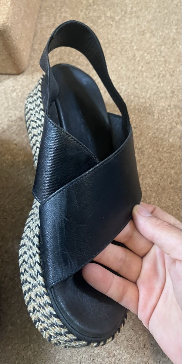 Damenschuhe: Plateau Sandalen Leder/Textil schwarz Gr. 36 eher 38 – Gebraucht aus Zuchwil von MLV92 6
