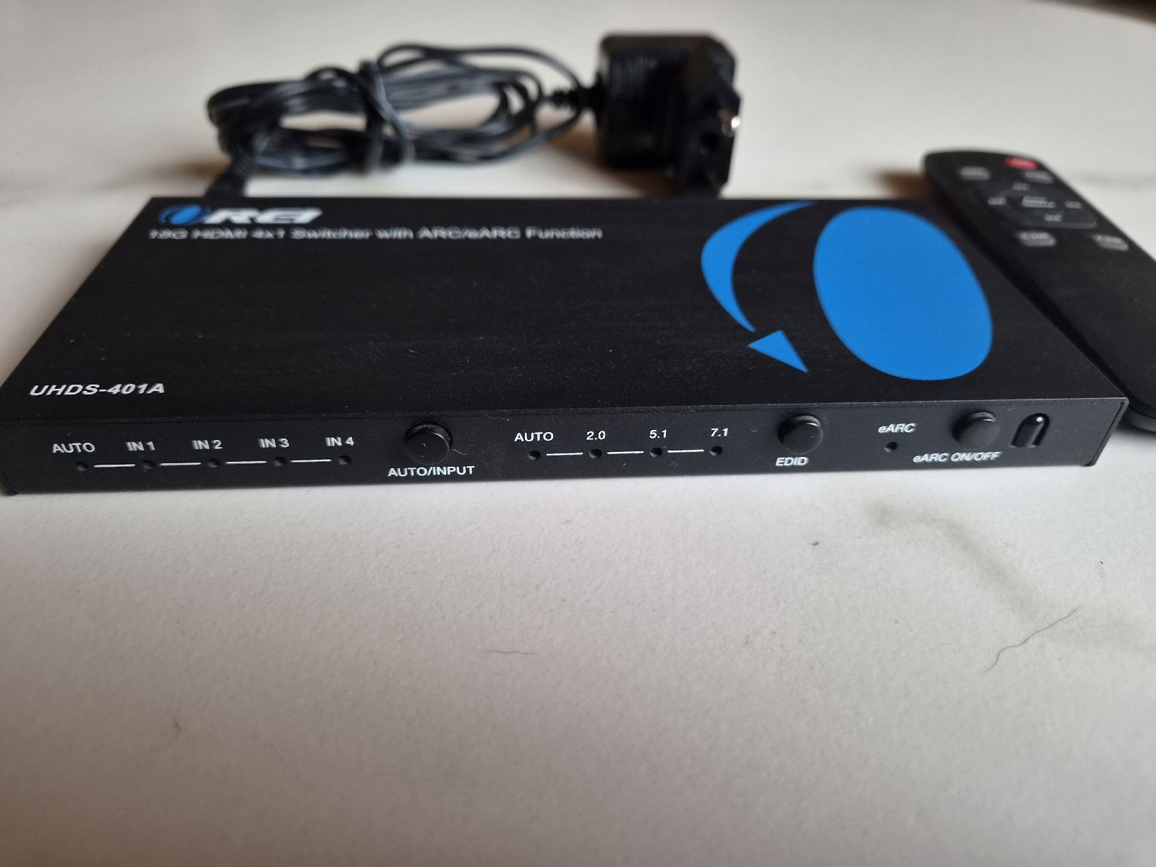 Convertitori: OREI UHDS-401A HDMI Switch mit ARC/eARC Audio-Extraktor – Usato da Diemerswil venduto da 3053 1