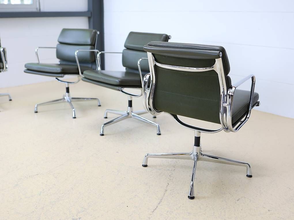 Eames Sedie: Vitra Eames EA 208 Softpad Bürostühle | Olive Leder – Usato da Meinisberg venduto da atelier_TILIJA 7