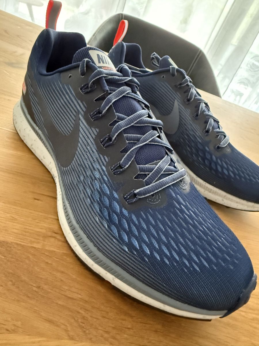 Nike Scarpe da uomo: Nike Shield Laufschuhe Grösse 43 Dunkelblau – Nuovo (secondo la descrizione) da Sarnen venduto da Molica26 7