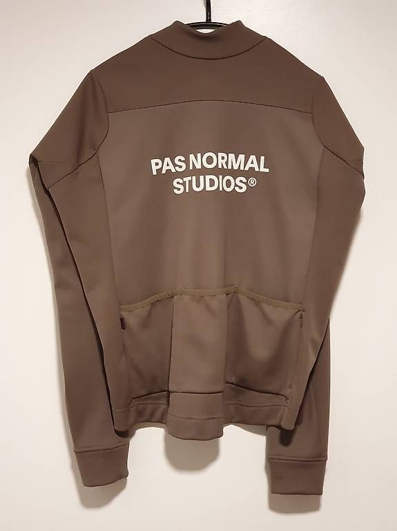 Pas Normal Studios Leibchen & Hosen: Pas Normal Studios - Essential Thermal Jersey (L) – Neu (gemäss Beschreibung) aus Bern von Nisu24 1
