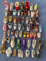 Grosse Sammlung von Miniatur-Schuhen in allen Arten