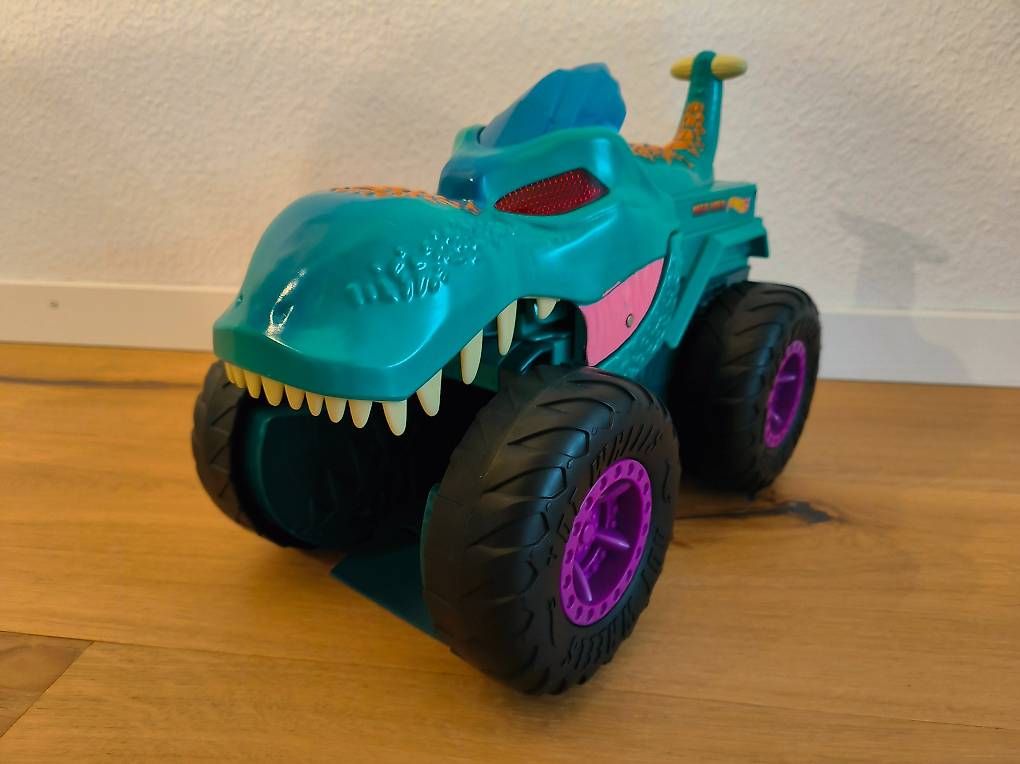 Hot Wheels Spielzeuge: Hot Wheels Monster Truck - Auto Chompin' Mega-Wrex – Gebraucht aus Steinhausen von surfero 1