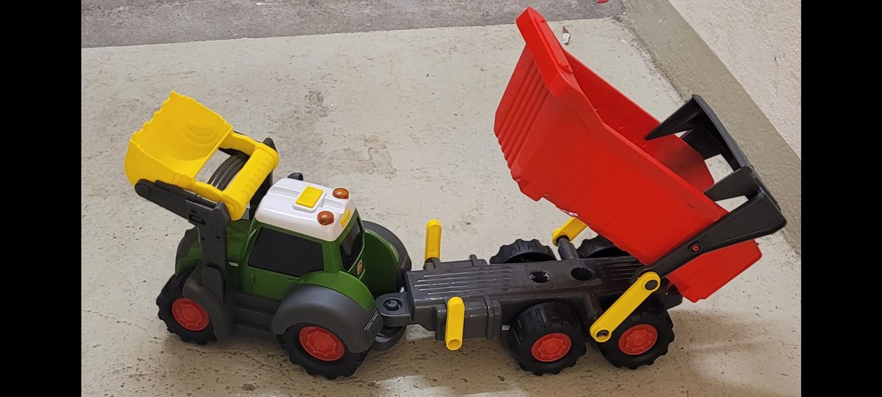 Tracteur à pédales avec remorque bleu 1 an - Jouet de sable klaxon