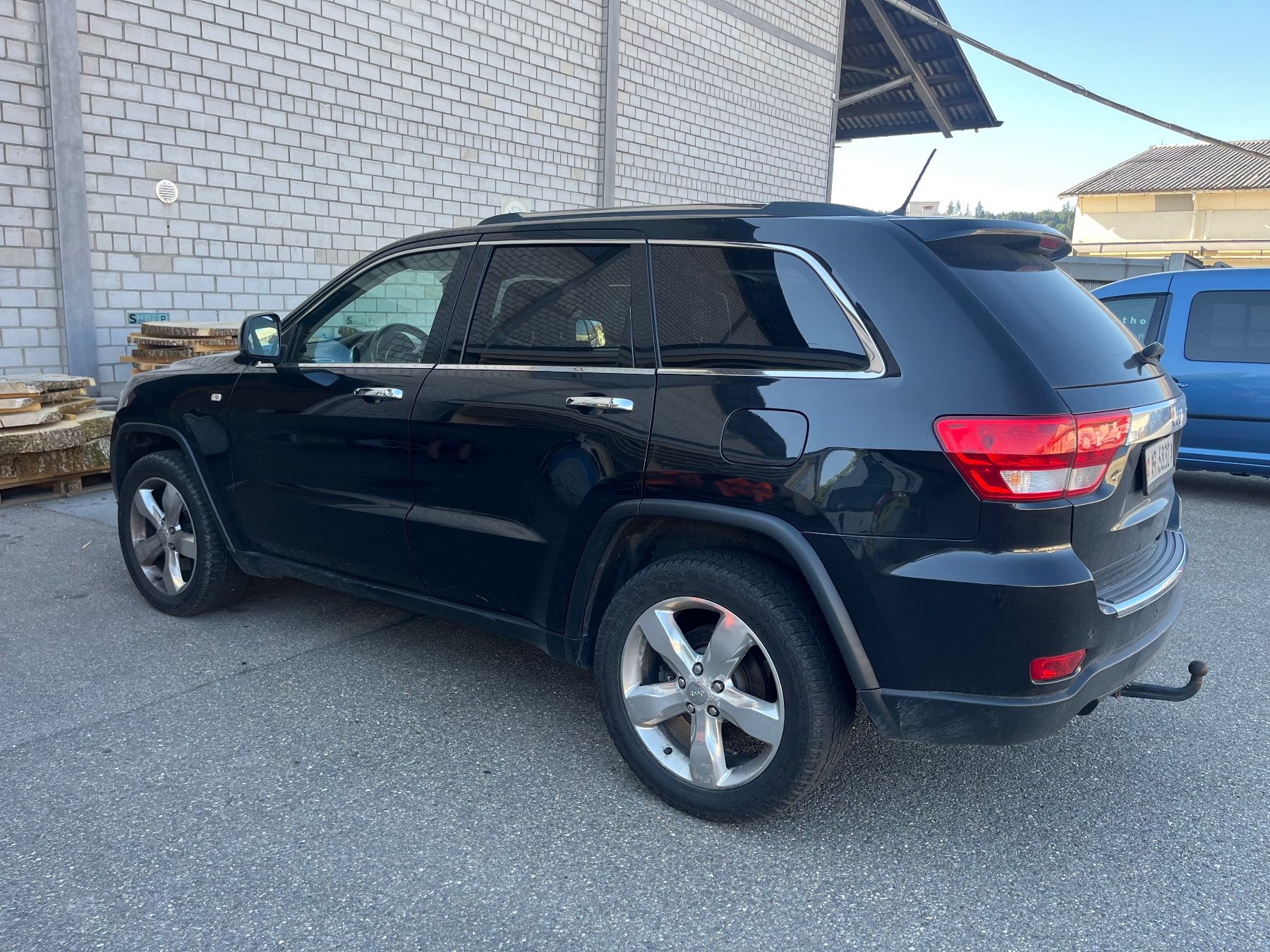 Jeep Autos: Jeep Cherokke – Defekt aus Schachen b.Herisau von pipilangstrumpf12
