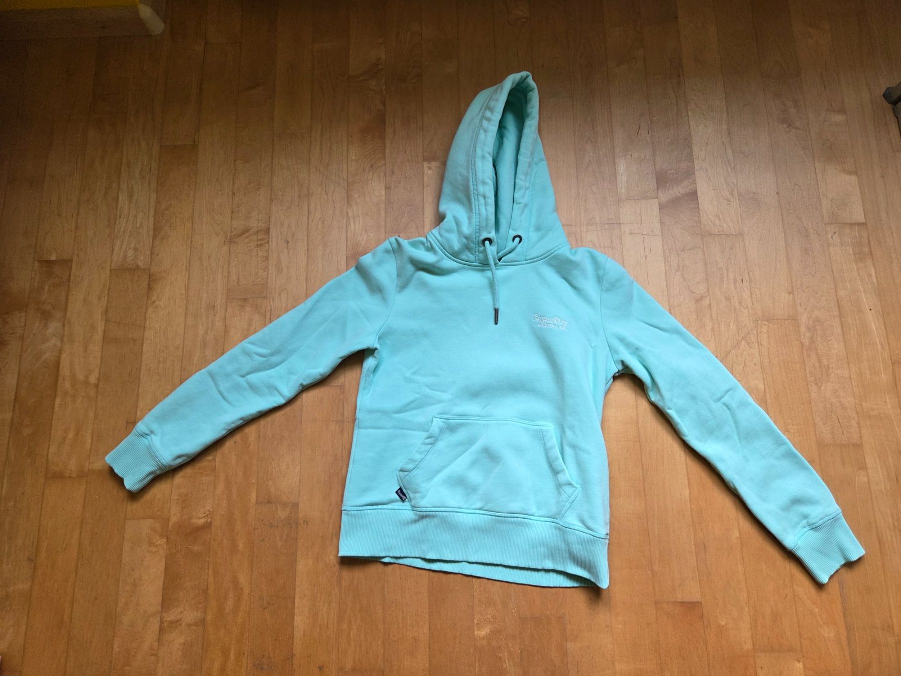 Superdry Pulls & Sweat-shirts: Kapuzenpulli Superdry – D'occasion à Basel par Norge_69