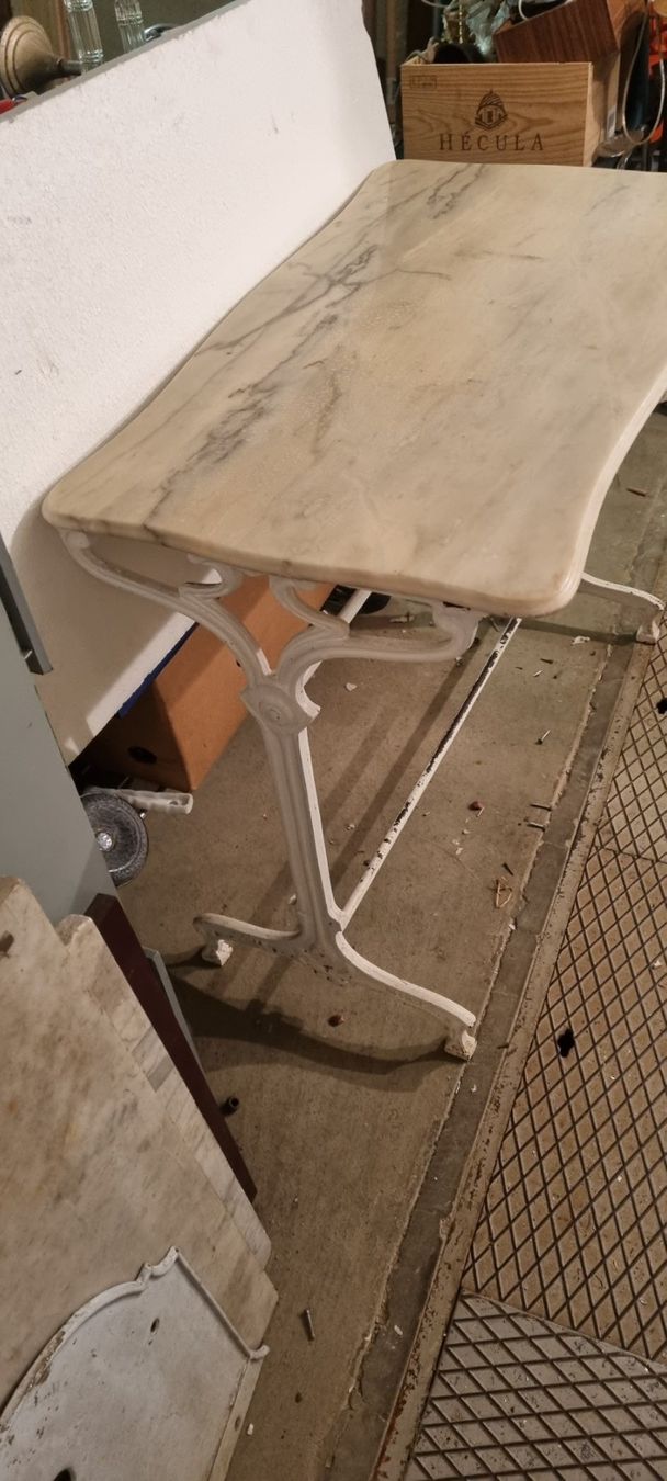 Tables: Französischer Bistrotisch  mit Marmorplatte – D'occasion à Basel par Jcva 7
