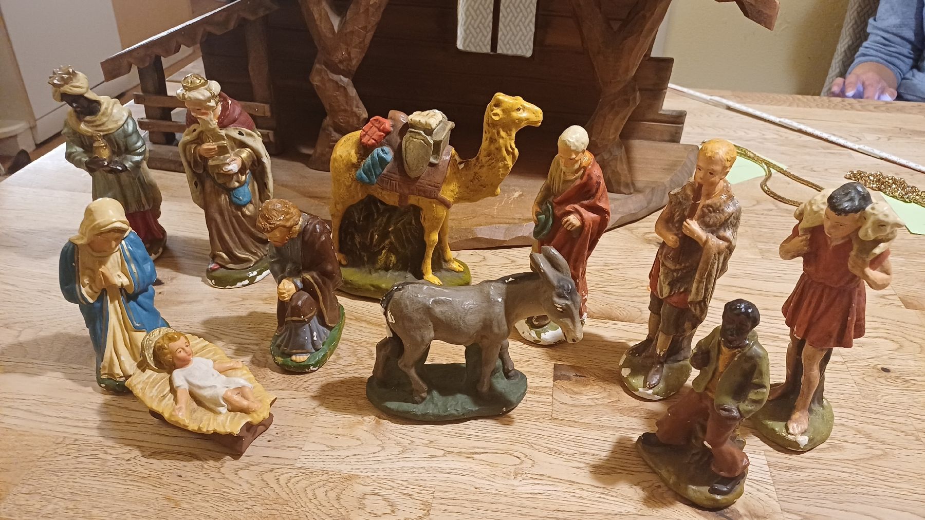 Figuren: Antike  Krippenfiguren – Gebraucht aus Flawil von Naphtali 7