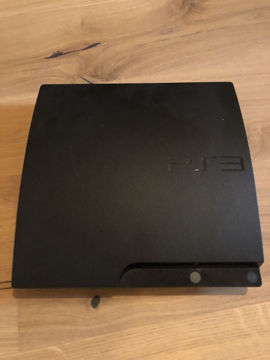 Sony Console: PS3 inkl. 1 Controller  – Usato da Escholzmatt venduto da Birger85