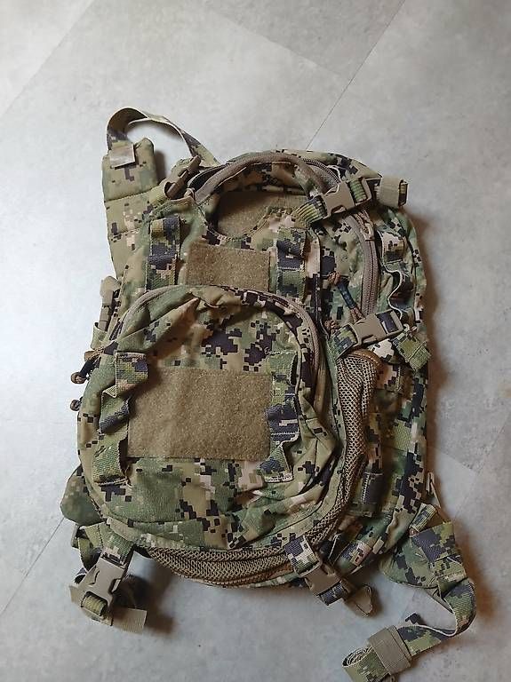 Zaini: Eagle Industries Assault Pack in AOR2 – Usato da Rothenfluh venduto da BushOps 3