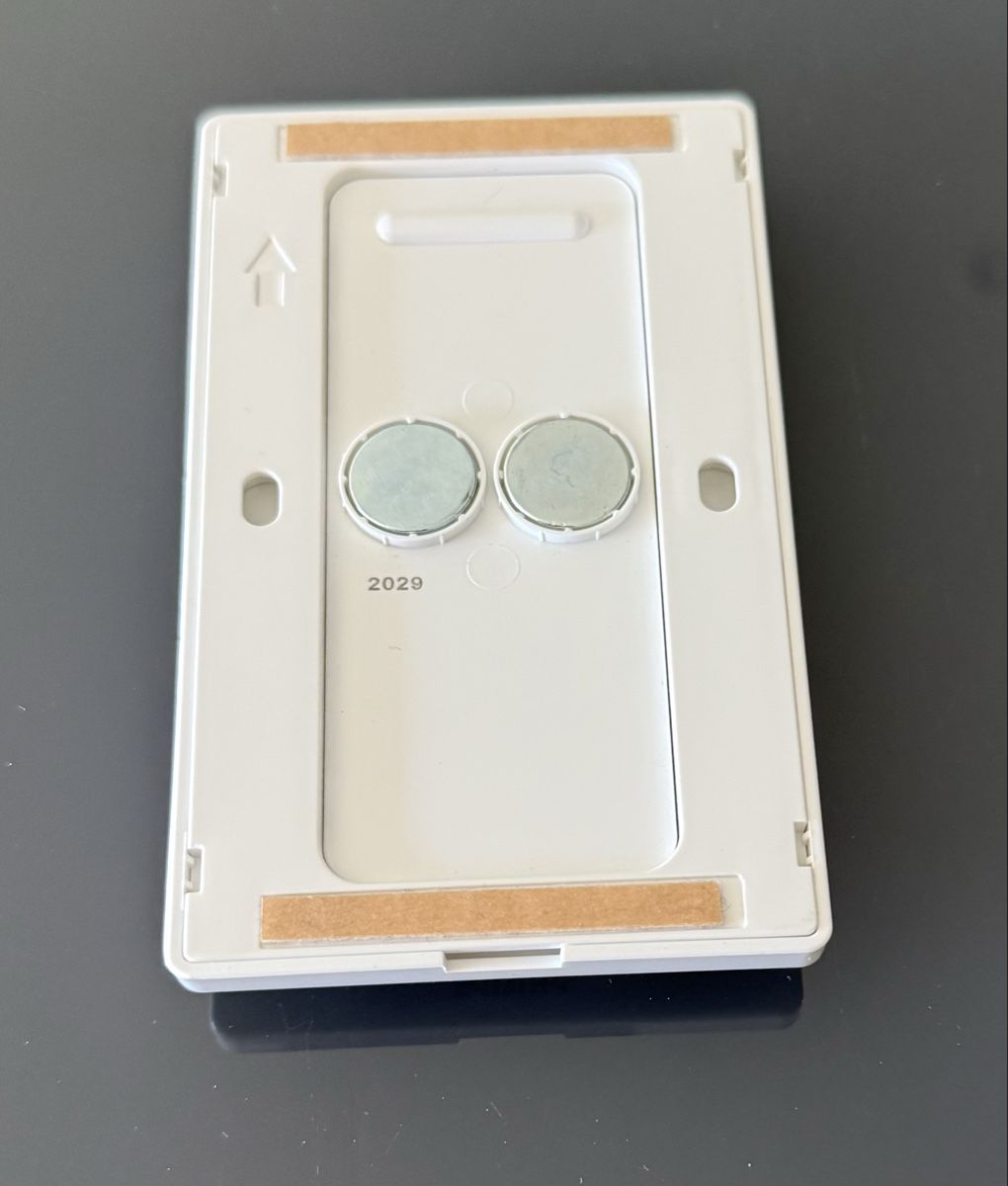 Philips Interruttori: Philips Hue dimmer bianco – Usato da Giubiasco venduto da Alca92 2