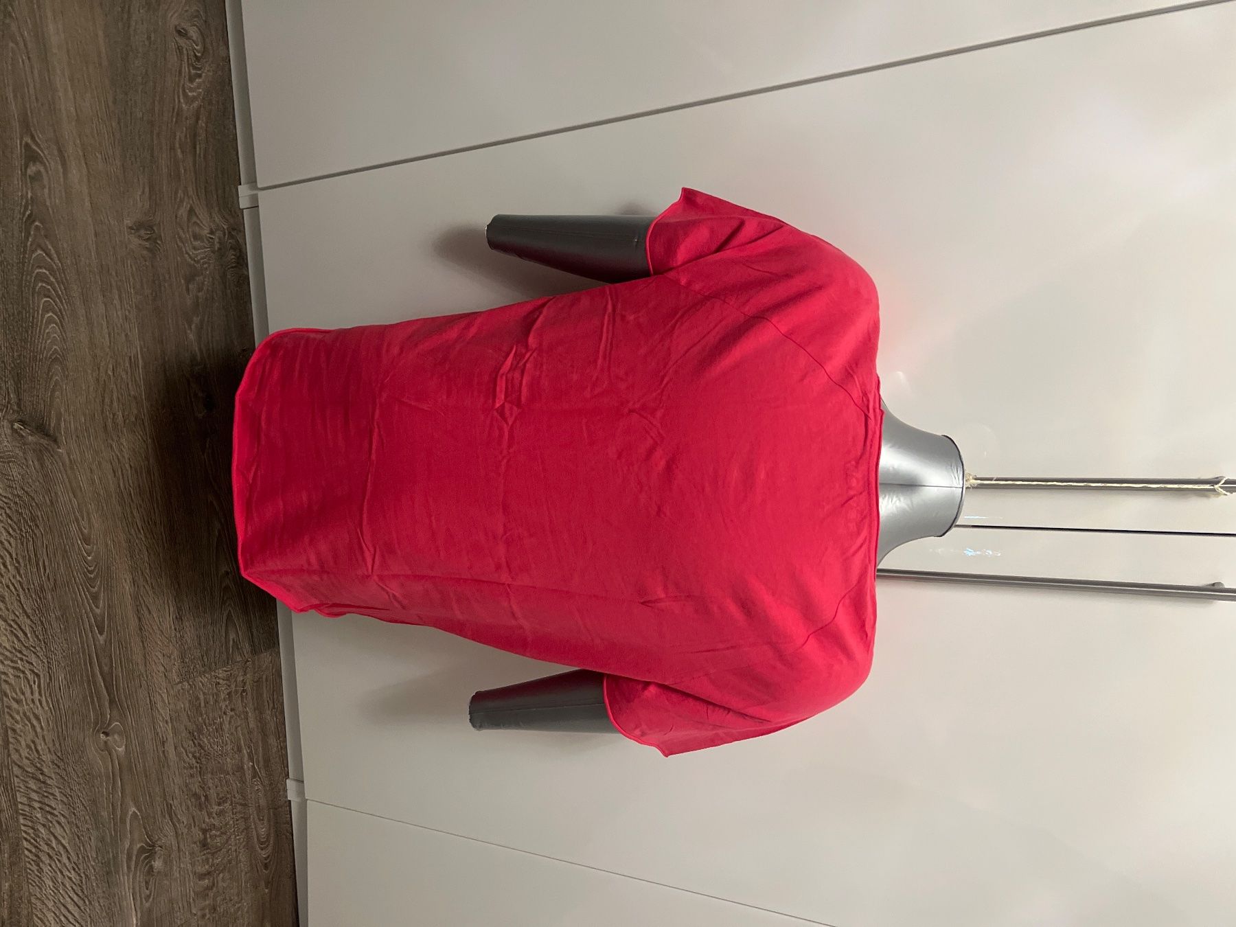 T-shirt: T Shirt XL von Review – Usato da Weiach venduto da LemonJuice1995 1