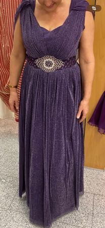 Neue Festkleid in Grösse 42