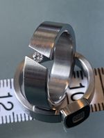 Ring Stahl Grösse 56 mit Zirkonia 1 Stein neuwertig