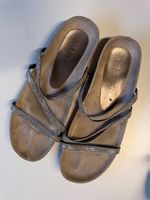 Bequeme Pantoletten mit Glitzer-Riemen  Tamaris, Gr. 41