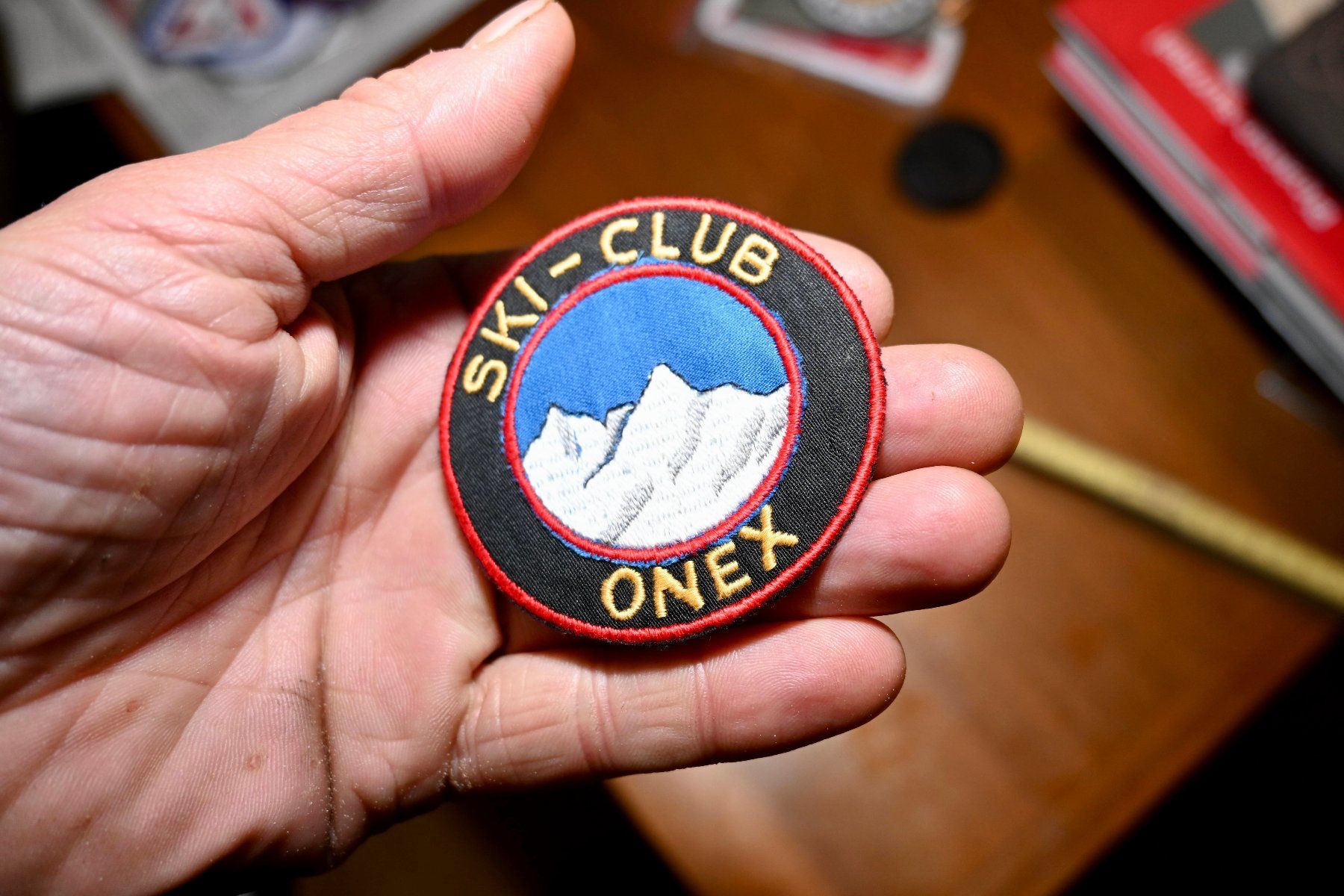 Placchette & Badge: Vintage PATCH Ski -  Club Onex  BADGE – Usato da Pfaffhausen venduto da mono_rec 1