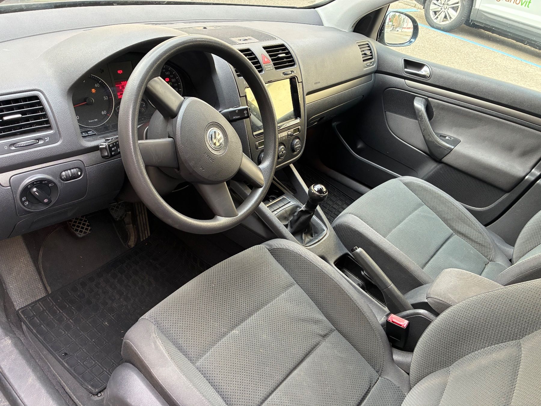 VW Automobili: VW  Golf TDI 2,0  mfk 2023 – Usato da St.Gallen venduto da niki112 5