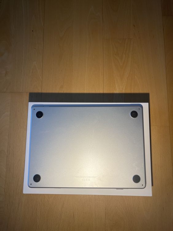 Apple Notebook: Apple MacBook Air 13" M2  - Excellent Condition, Charger Inc – Nuovo (secondo la descrizione) da bettingen venduto da LL_bettingen 4