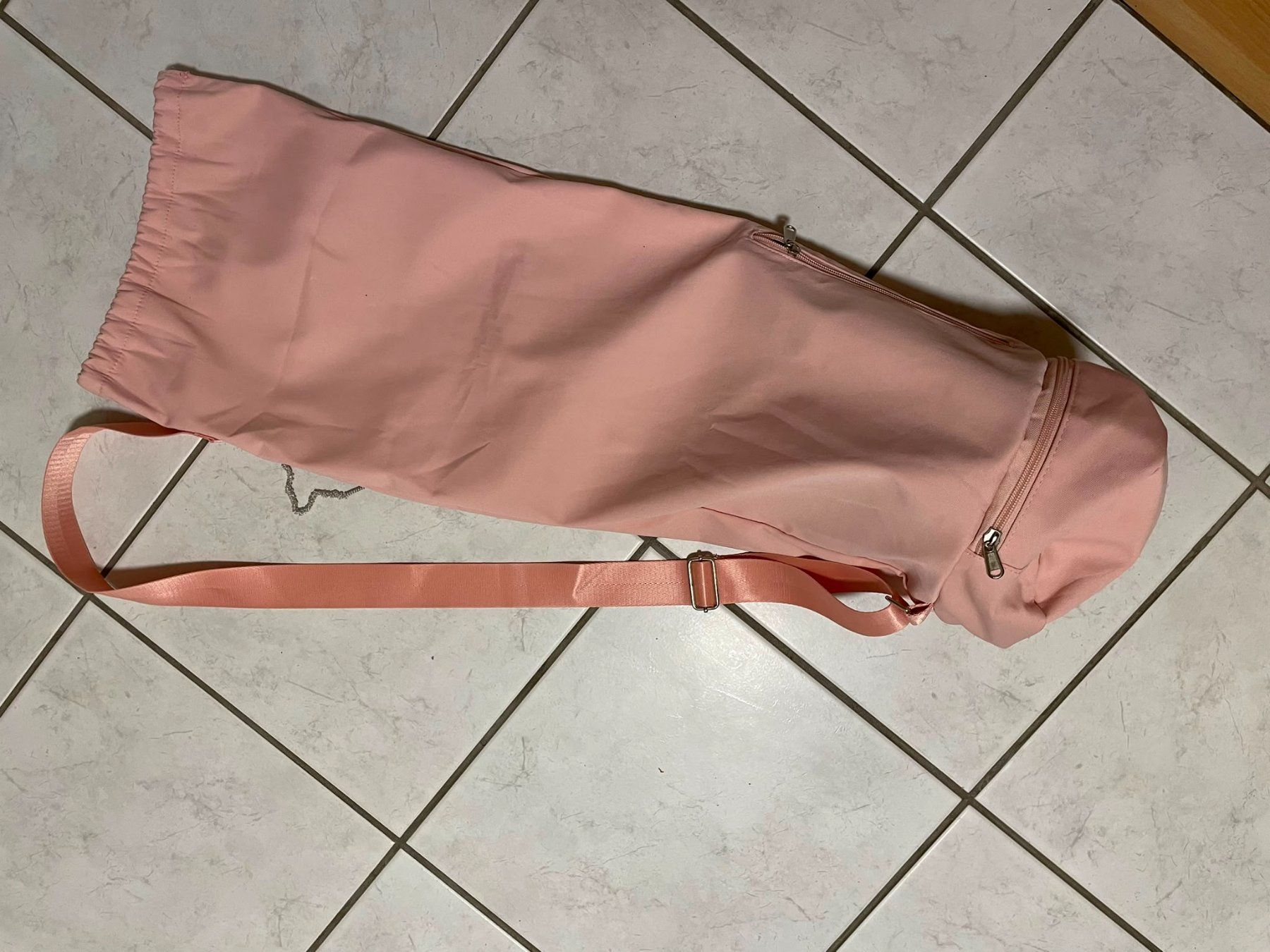 Hometrainer: Yoga Matte mit Tasche – Gebraucht aus Hirschthal von yan_272n 1