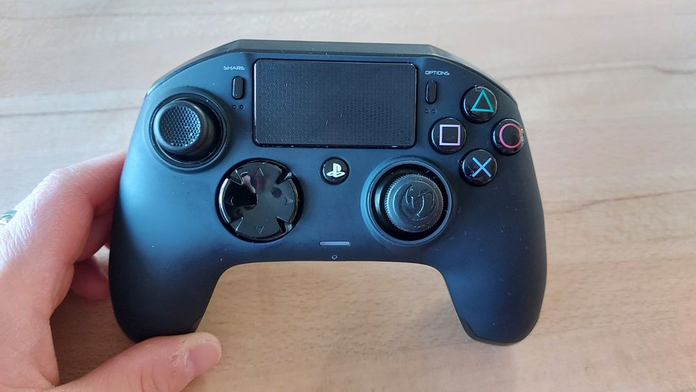 Nacon Revolution Pro 2 Controller für PS4/PC | Kaufen auf Ricardo