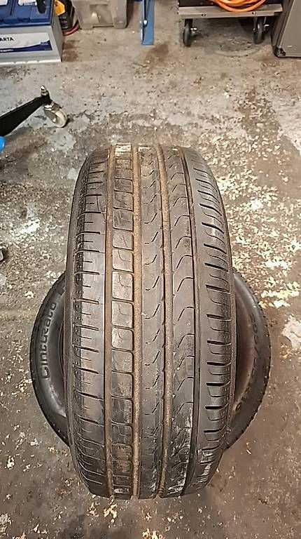 Altro in Scrittura & Disegno: 2 pneus été pirelli – Usato da Saxon venduto da gwendoline47 1