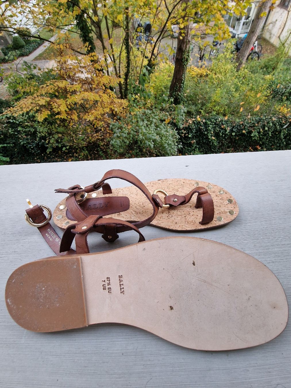 Bally Scarpe da donna: Bally Sandals 37.5 – Nuovo (secondo la descrizione) da Basel venduto da chingson 3