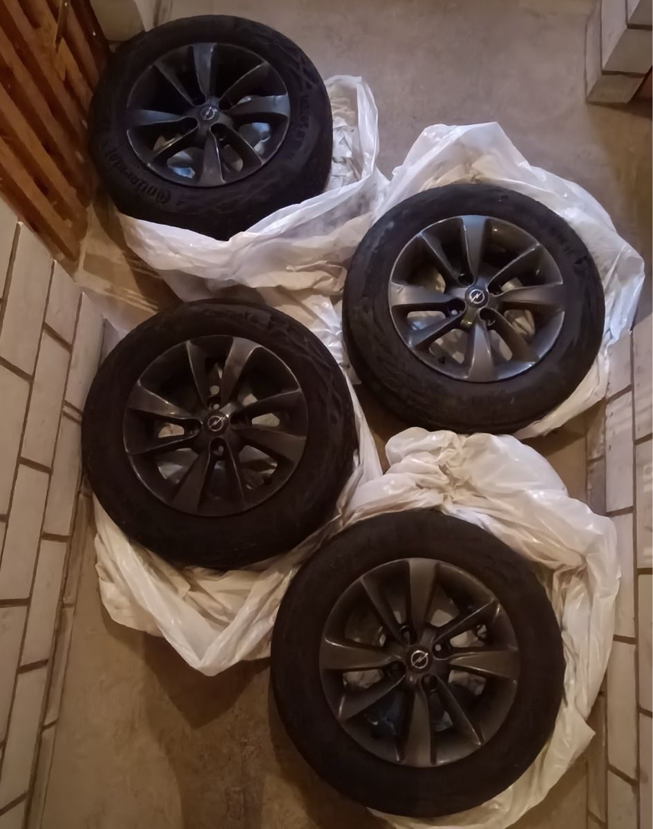 Opel Pneus & Kompletträder: 4 Kompletträder – Gebraucht aus Zofingen von sop_ckx8 1