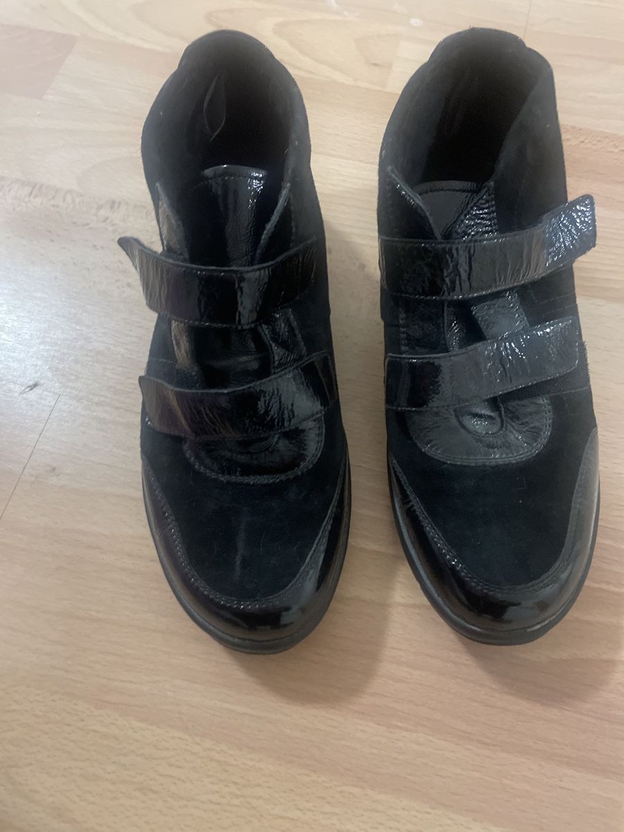 Scarpe da donna: Schuhe Grösse 40 -TWINT vorhanden – Usato da Schaffhausen venduto da Kolibri023