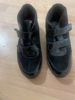 Schuhe Grösse 40 -TWINT vorhanden