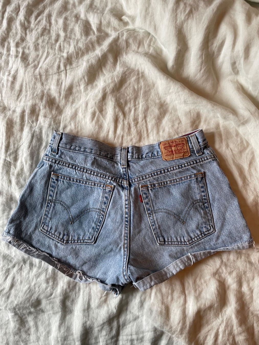 Levi's Pantalons: LEVIS Shorts – D'occasion à St. Gallen par ann_llt9 1