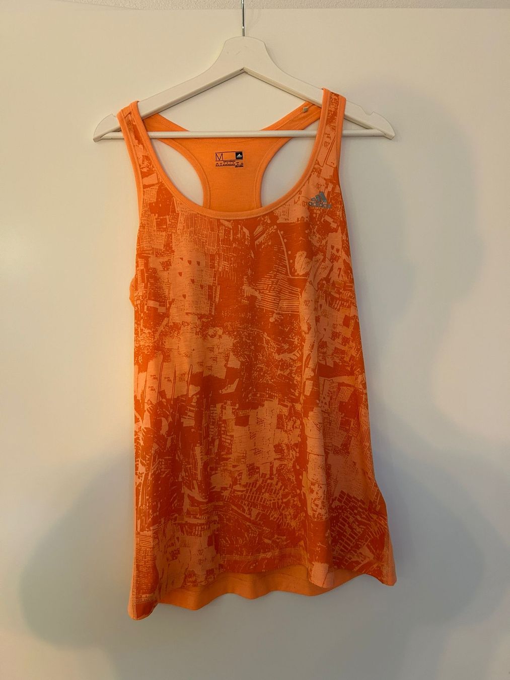 Top: Adidas Damen Tanktop Grösse M, Orange – Usato da Dietikon venduto da mel_djf9