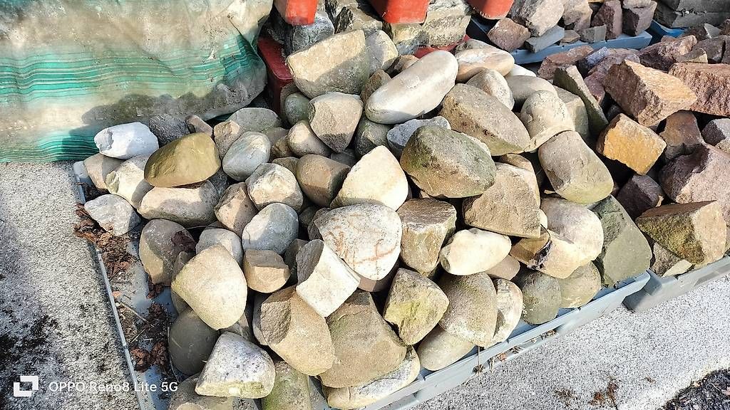 Steine & Dachziegeln: Kopfsteinpflaster, Pflastersteine – Gebraucht aus Kölliken von Chilfiker 1