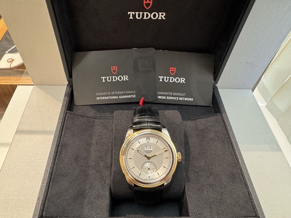 Tudor Orologi: Tudor Glamour Double Date – Ref. 57003 – Nuovo (secondo la descrizione) da Wallisellen venduto da Juwelier_Aurum 1