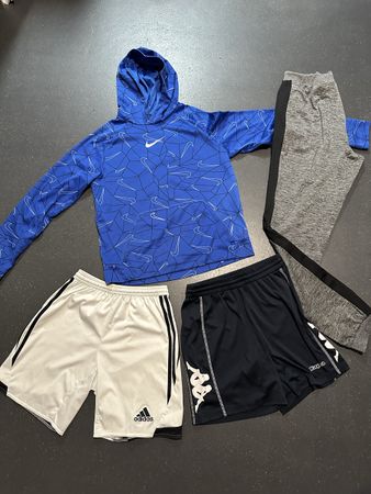 Sport-Kleiderpaket Gr. 164, 4-teilig