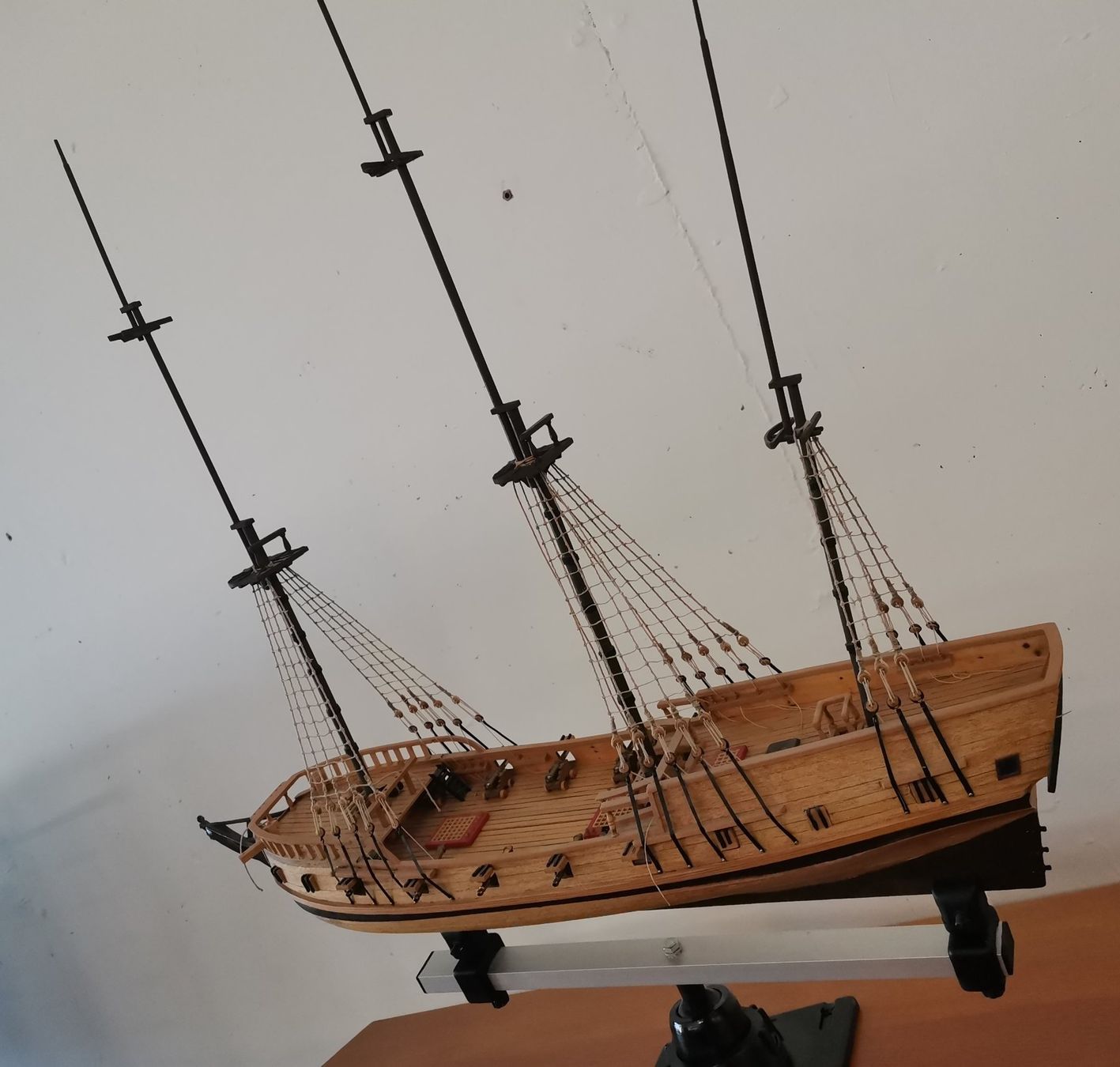 Kit di modellismo & Modellini statici: Segelschiff  Dreimast mit Ständer – Usato da Suhr venduto da Brocki-Suhr 3