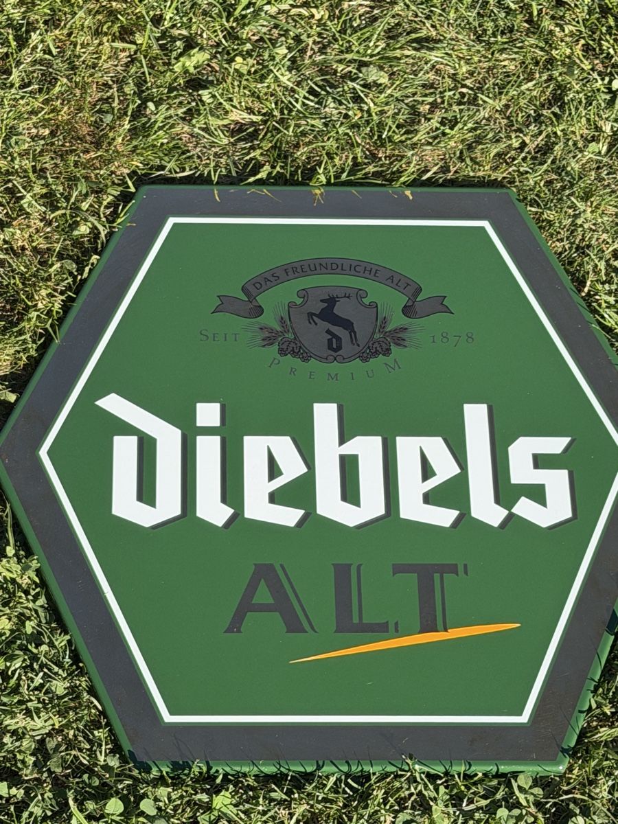 Insegne: 2 Stk Emailschild Diebels ALT Bier Emailschilder – Usato da Deitingen venduto da Himhip 1