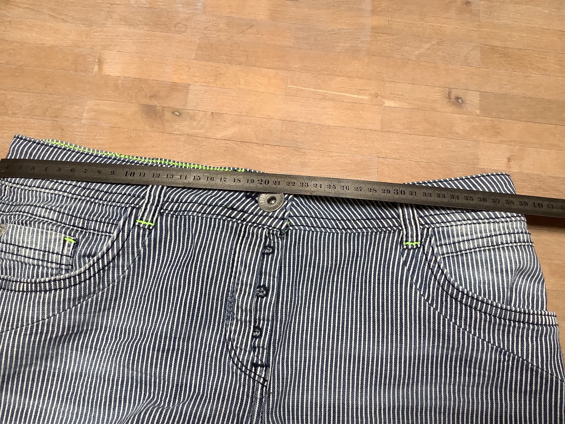 Cecil Jeans: Cecil, 7/8  Jeans, gestreift, Gr.29 – Nuovo (secondo la descrizione) da Winterthur venduto da Beat8344 4