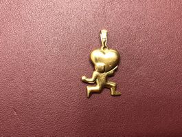 Grosses Herz mit einem Mensch aus 18 Karat Gelbgold Au 750