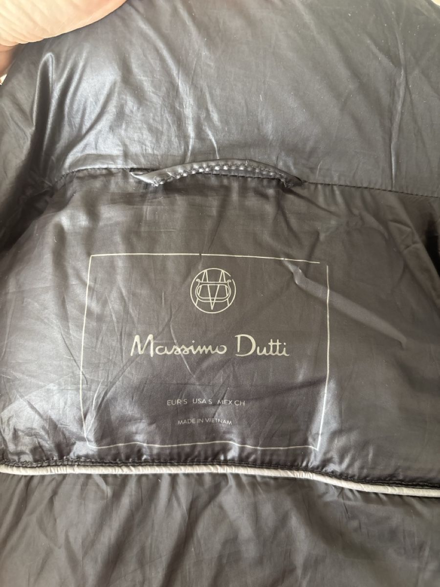 Massimo Dutti Gilets & Westen: Massimo Dutti puffer S – Gebraucht aus Montreux von nai_5w9m 1