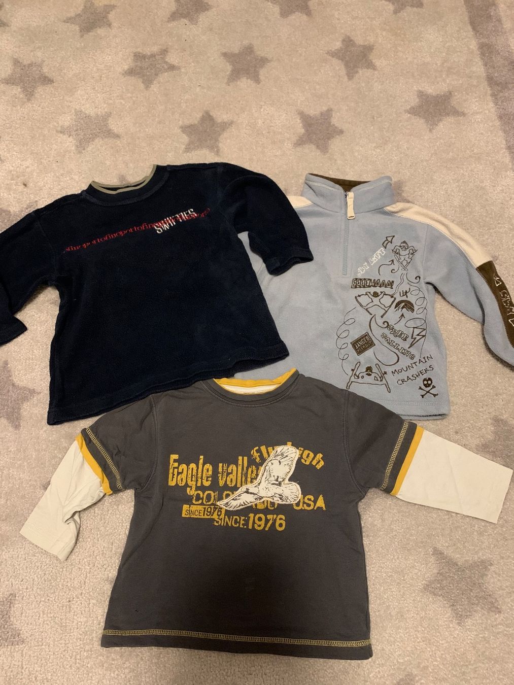 Pullover & Sweatshirts: 3 Pullover Gr. 92/98 – Gebraucht aus Kreuzlingen von jamie45