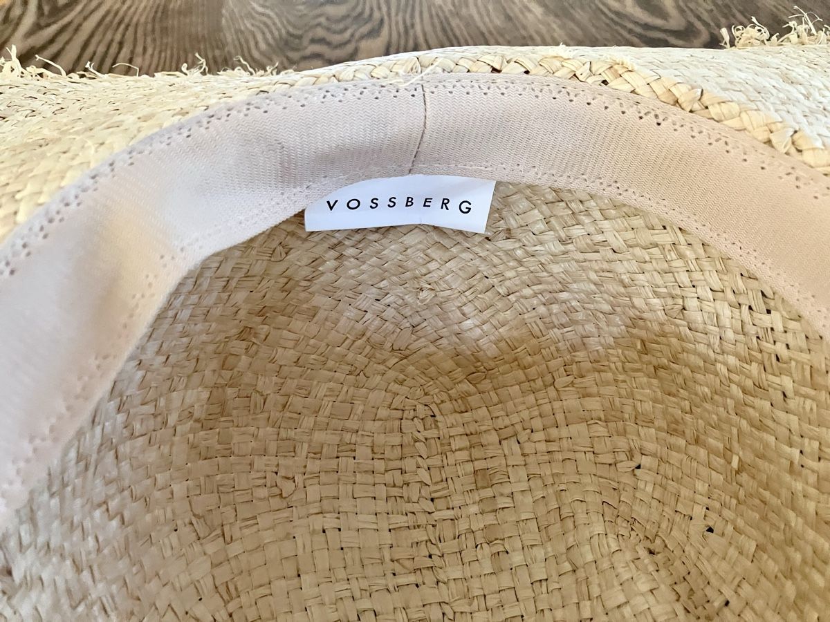Copricapi, berretti & cappellini: Vossberg Papierstrohut Einheitsgrösse Neu – Nuovo (secondo la descrizione) da Lausanne venduto da julimaha 1