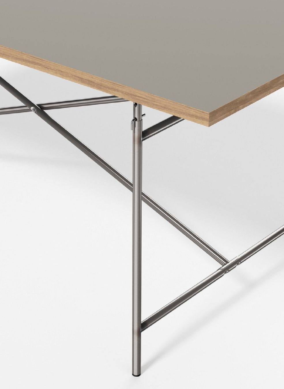 Richard Lampert Altri mobili: Lampert Eiermann Tischgestell 135 x 78 cm – Usato da Zürich venduto da KiKiii_ii 2
