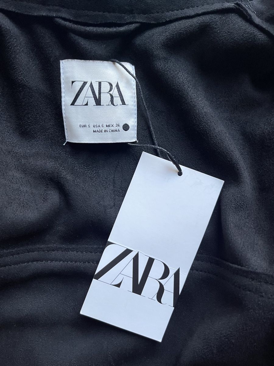 Zara Giacche: Zara Black Fringed Jacket, Size S, Never Worn - Chic! – Nuovo (secondo la descrizione) da Mies venduto da nic_yk5d 5