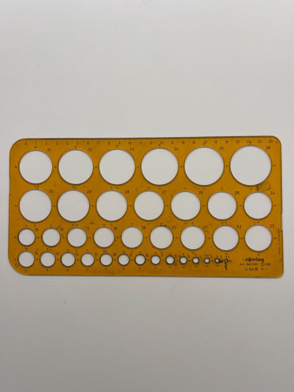 Rotring Sciablone: Rotring Kreisschablone – Usato da Matzingen venduto da carola71