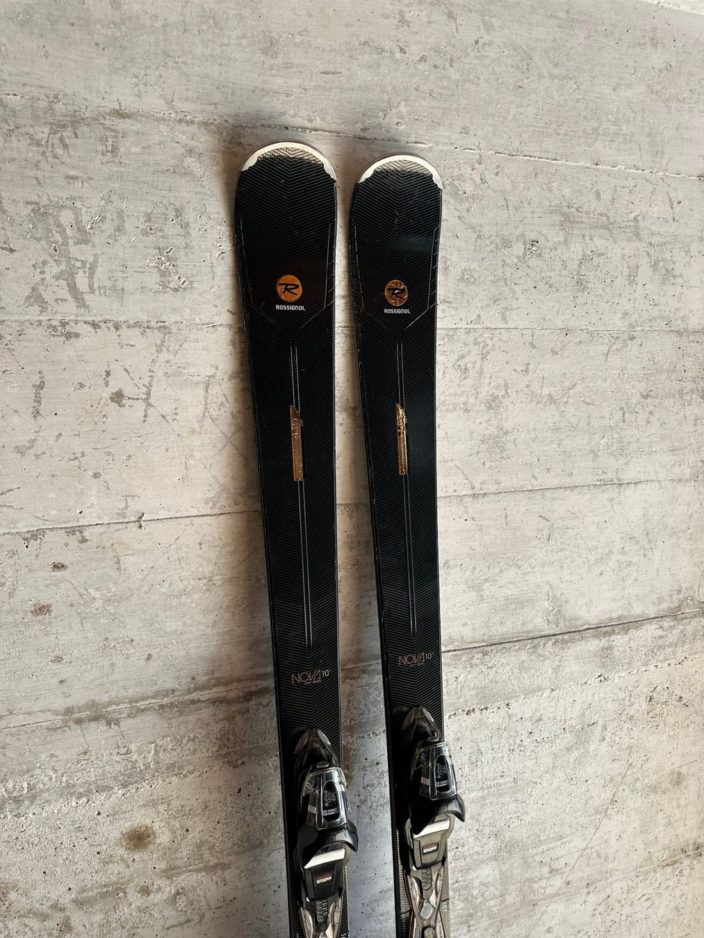 Rossignol Skis: Rossignol Nova Ski 167CM – D'occasion à Emmenbrücke par karkarkar 1