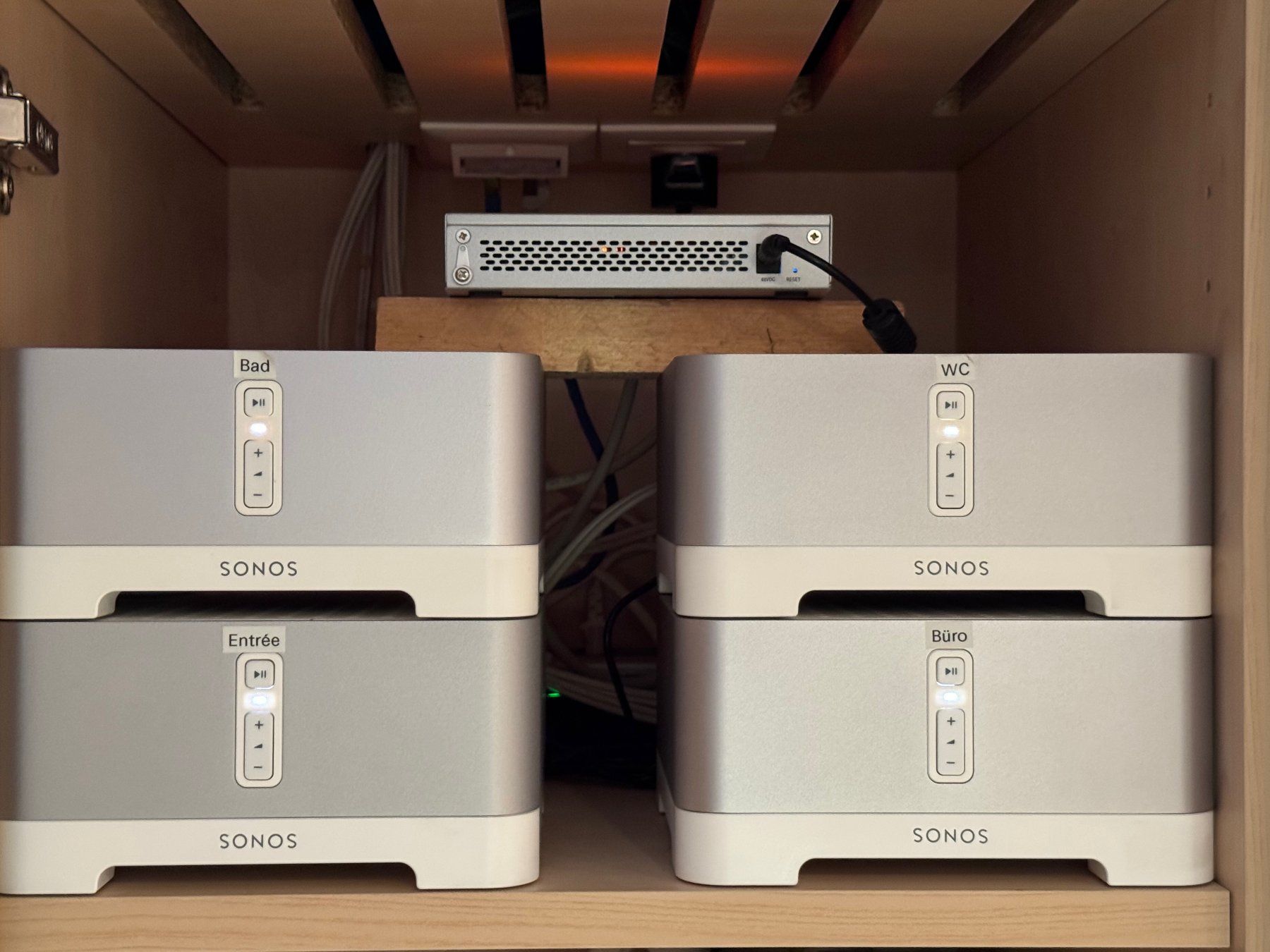 Sonos Lettore multimediale & Streamer: 4x Sonos Connect & 4x Sonos Connect Amp Multiroom-Set 1 CHF – Usato da Urdorf venduto da  1