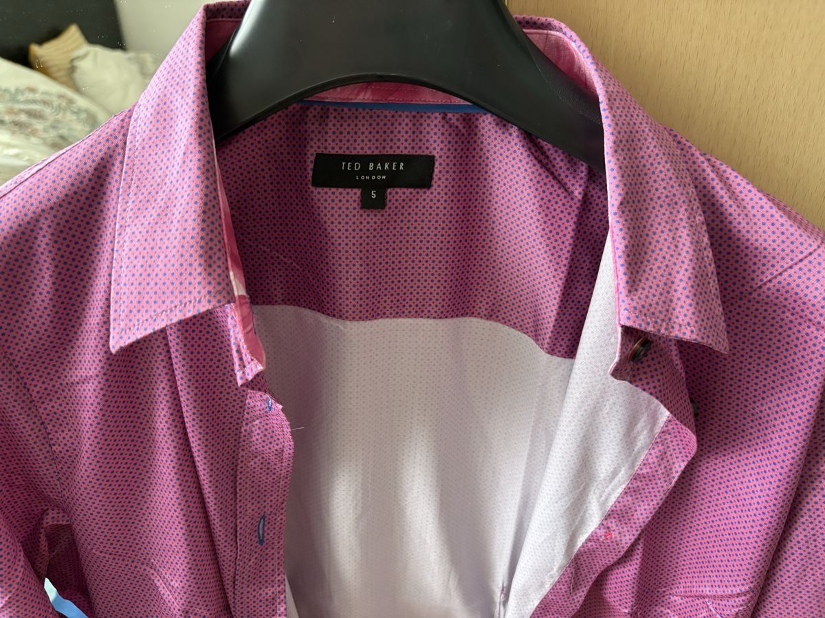 Chemises: Ted Baker London Herrenhemd Gr. 5 – D'occasion à Berikon par AntiqueMeant