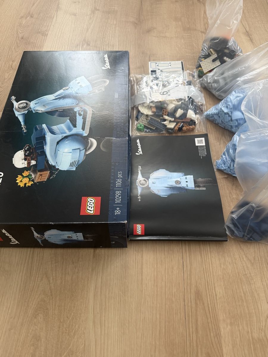 Lego Kit di costruzioni: Lego Vespa 125 - 10298 – Usato da Brittnau venduto da Joels1990 2