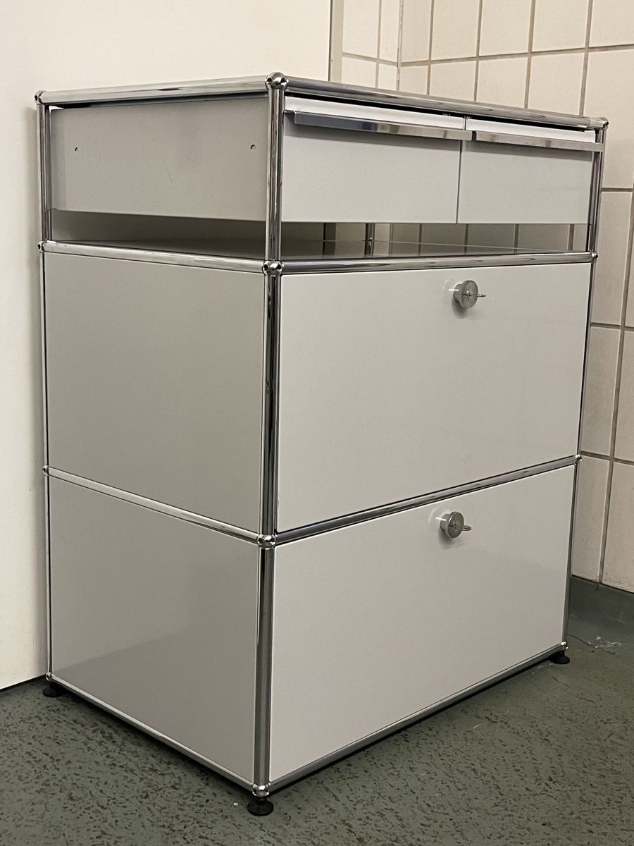 USM Eléments de bureau: USM Haller Sideboard Mattsilber 1x3 – D'occasion à Dietikon par Kumar_Occasionen 6