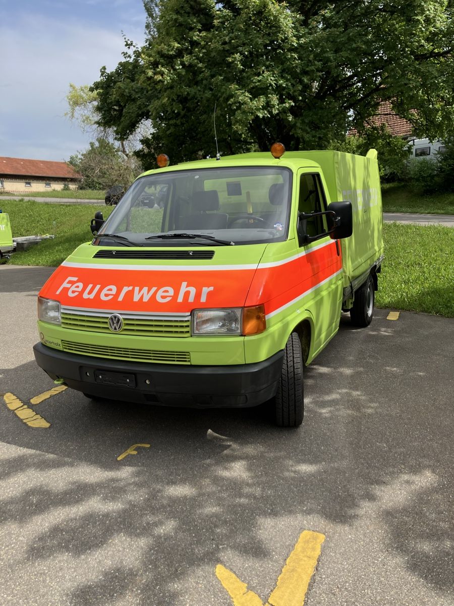 VW Veicoli commerciali: VW T4 Syncro 4x4 Feuerwehr – Usato da Bäretswil venduto da timopalmer